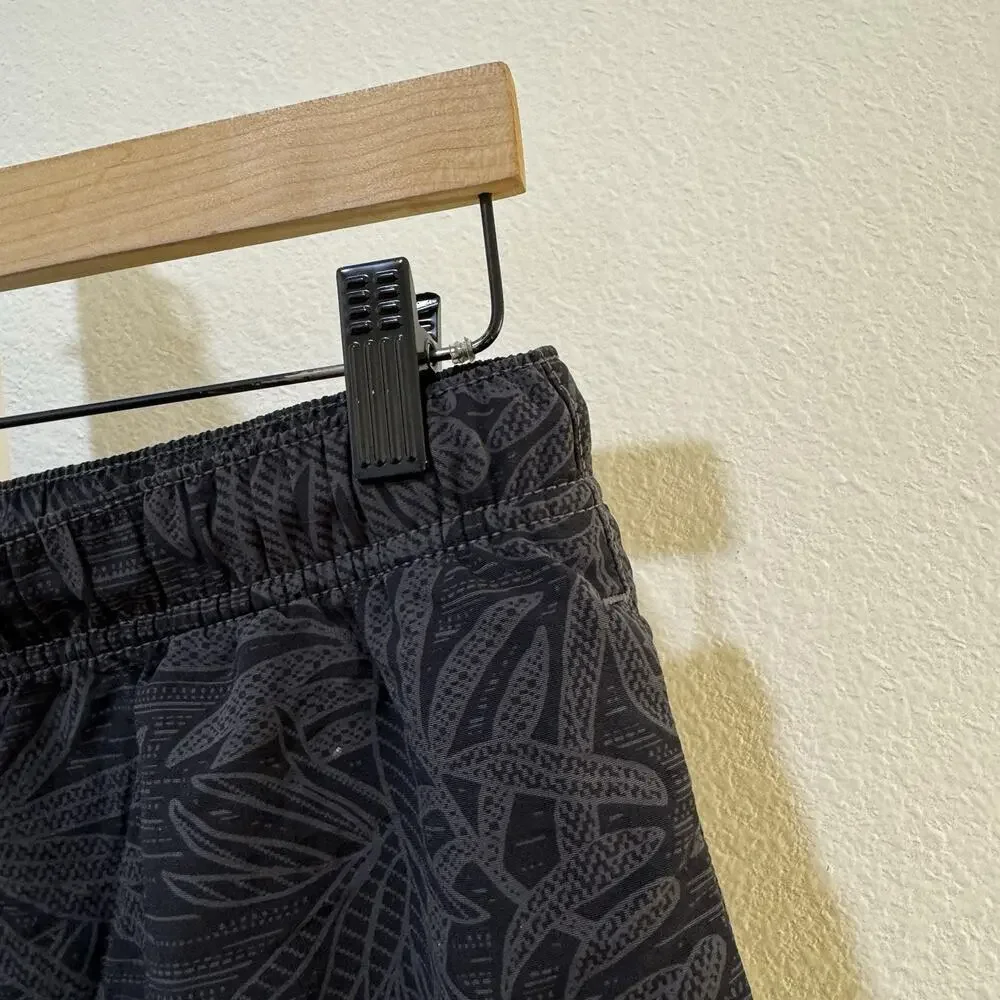 TOMMY BAHAMA NAPLES SANTIAGO PALMS SWIM TRUNKS SZ M $118